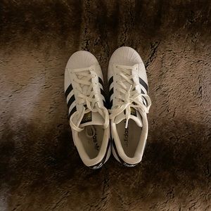 Adidas Superstar
